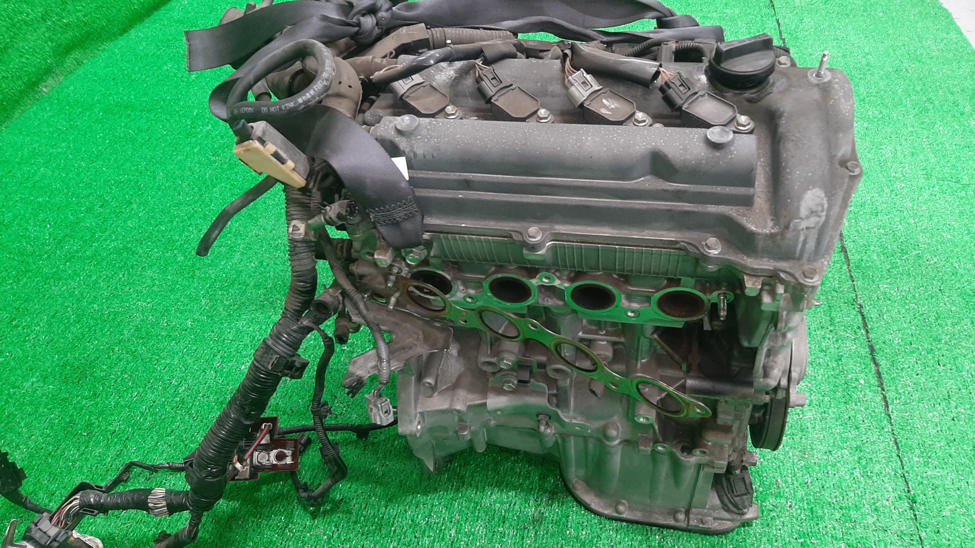 Двигатель TOYOTA PROBOX, COROLLA FIELDER, PORTE, SUCCEED, SPADE, COROLLA  AXIO NCP160V, NZE161G, NCP141, NZE161 1NZ-FE ELECTRO 4 ракурс