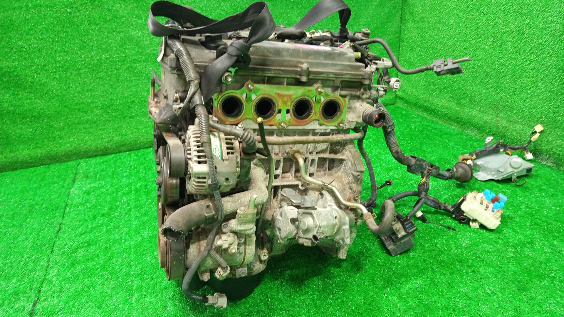 Двигатель TOYOTA RAV4 ACA21W, ACA20W 1AZ-FSE 5118267 4 ракурс Двигатель TOYOTA RAV4 ACA21W, ACA20W 1AZ-FSE 5118267 4 ракурс