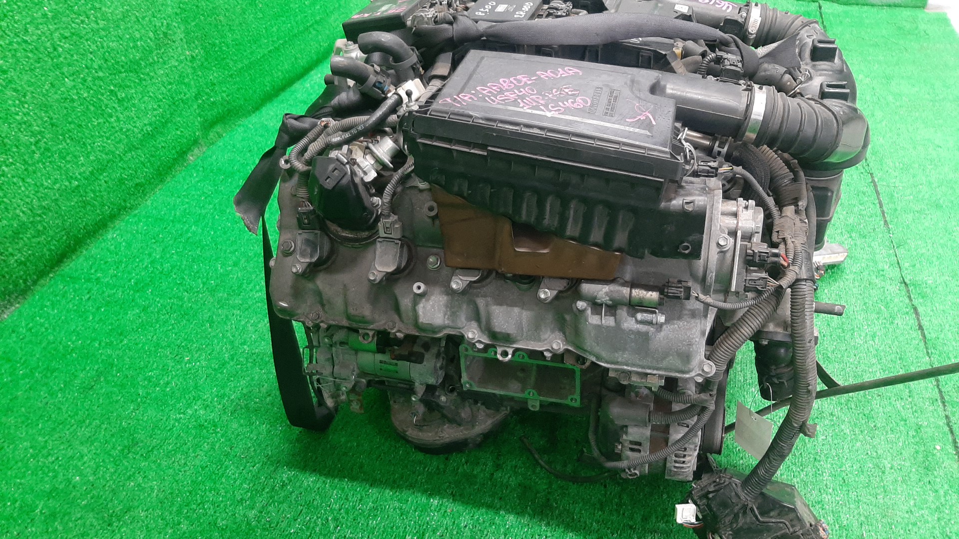Двигатель LEXUS LS460 USF40 1UR-FSE 0008336 4 ракурс
