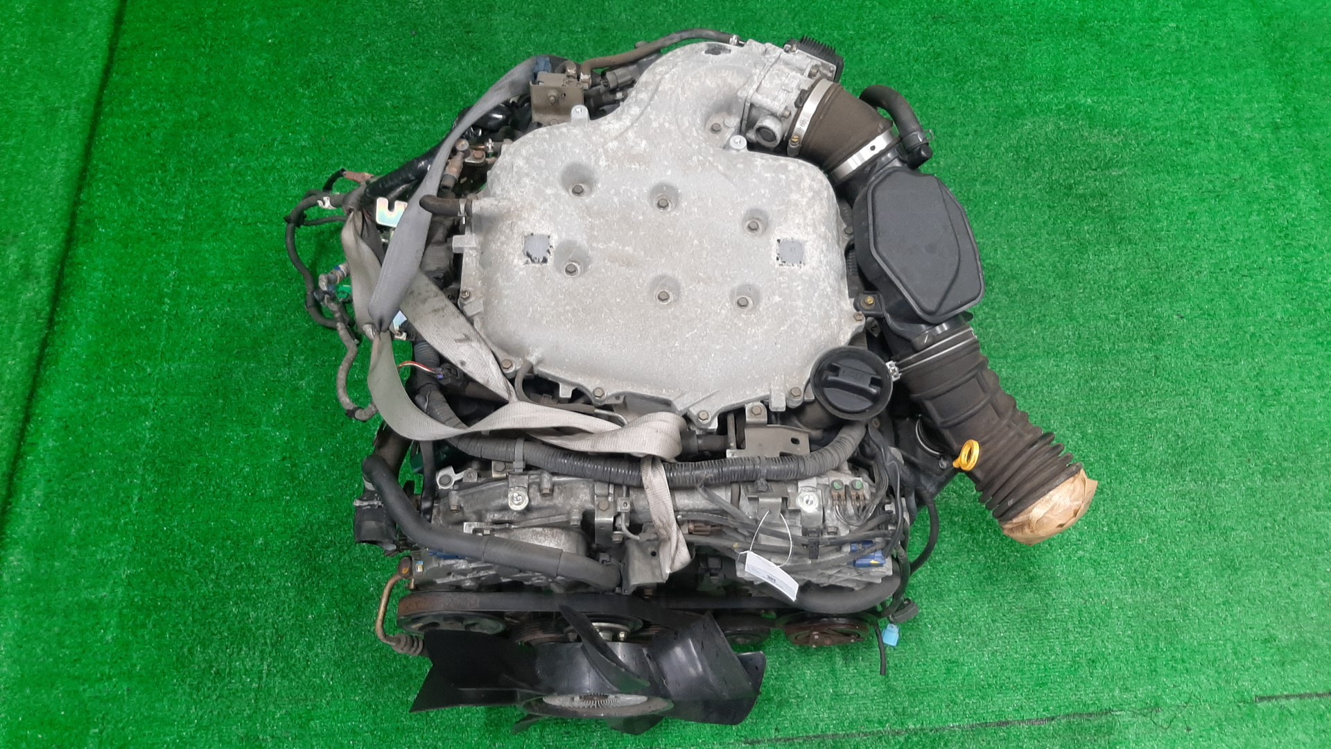 Двигатель NISSAN CEDRIC, GLORIA MY34 VQ25DD 2MOD 1 ракурс