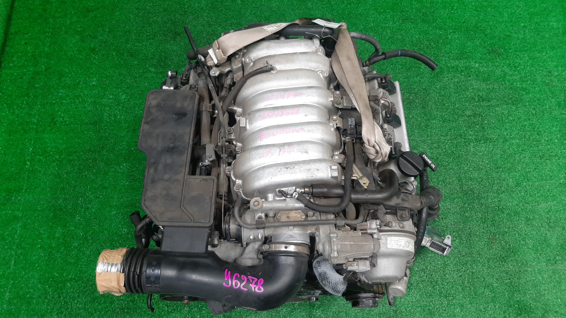 Двигатель TOYOTA CROWN MAJESTA UZS171, UZS175 1UZ-FE VVTI 1 ракурс