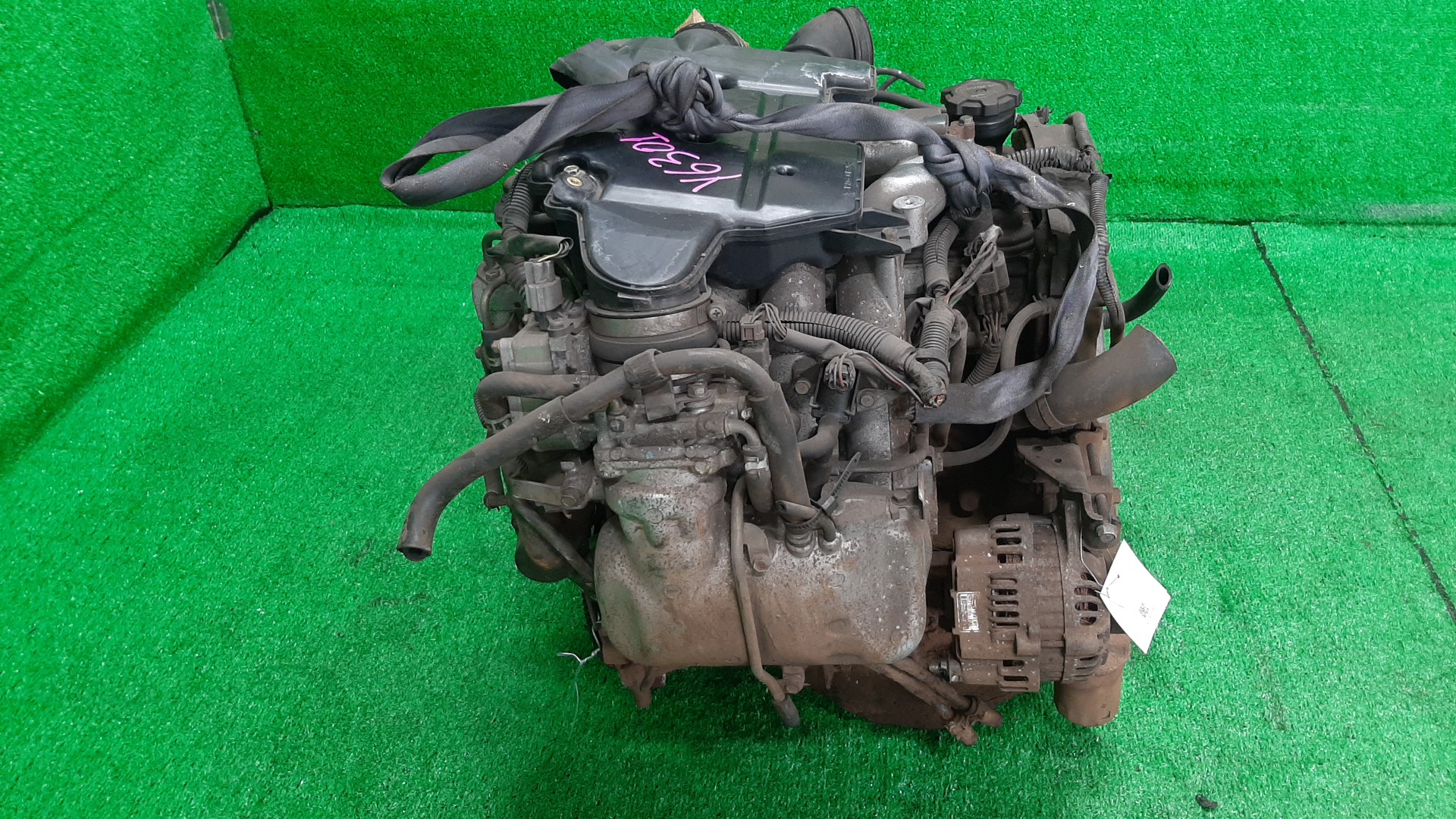 Двигатель MITSUBISHI PAJERO IO H76W 4G93T MD369956 4 ракурс Двигатель MITSUBISHI PAJERO IO H76W 4G93T MD369956 4 ракурс