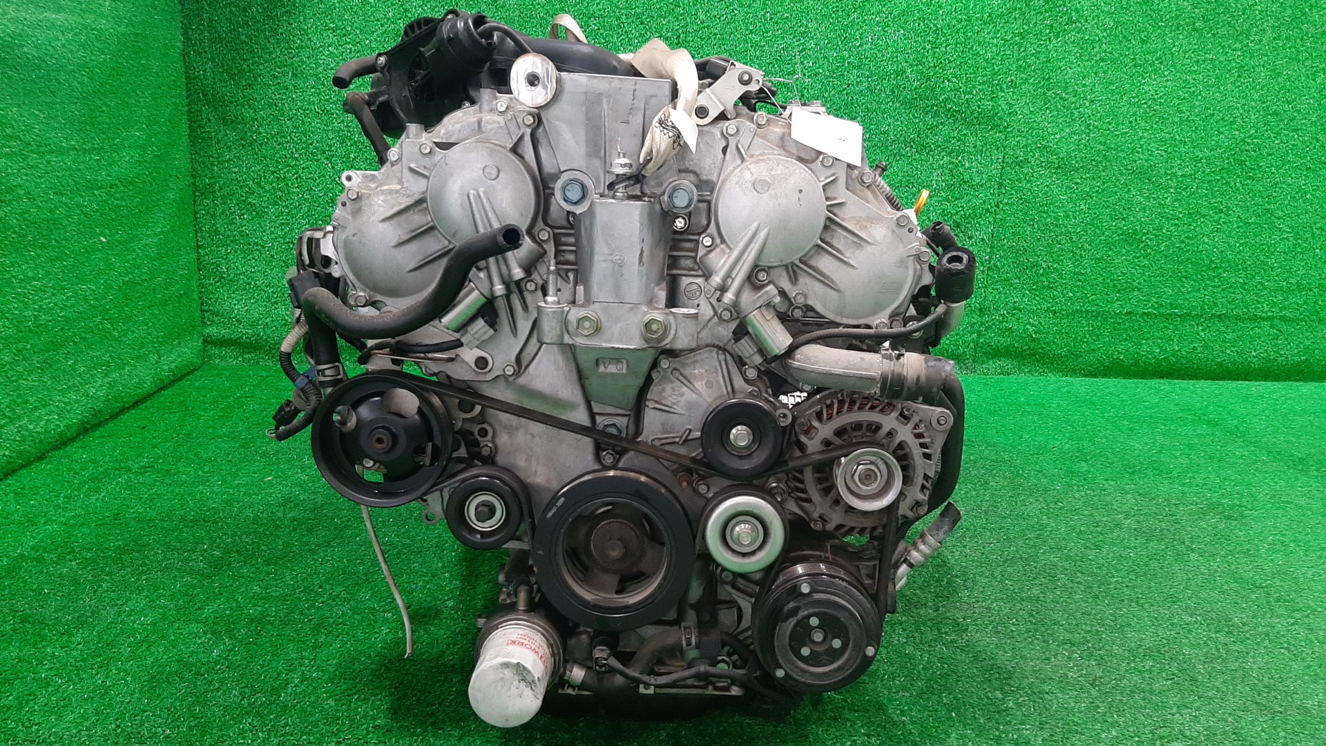 Двигатель NISSAN TEANA J32 VQ25DE 719560A 2 ракурс