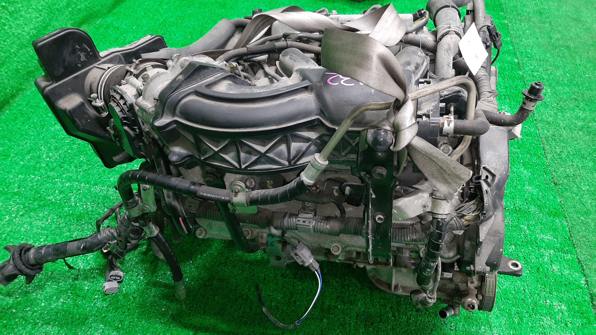 Двигатель TOYOTA ALPHARD MNH10W 1MZ-FE 1MOD 4 ракурс