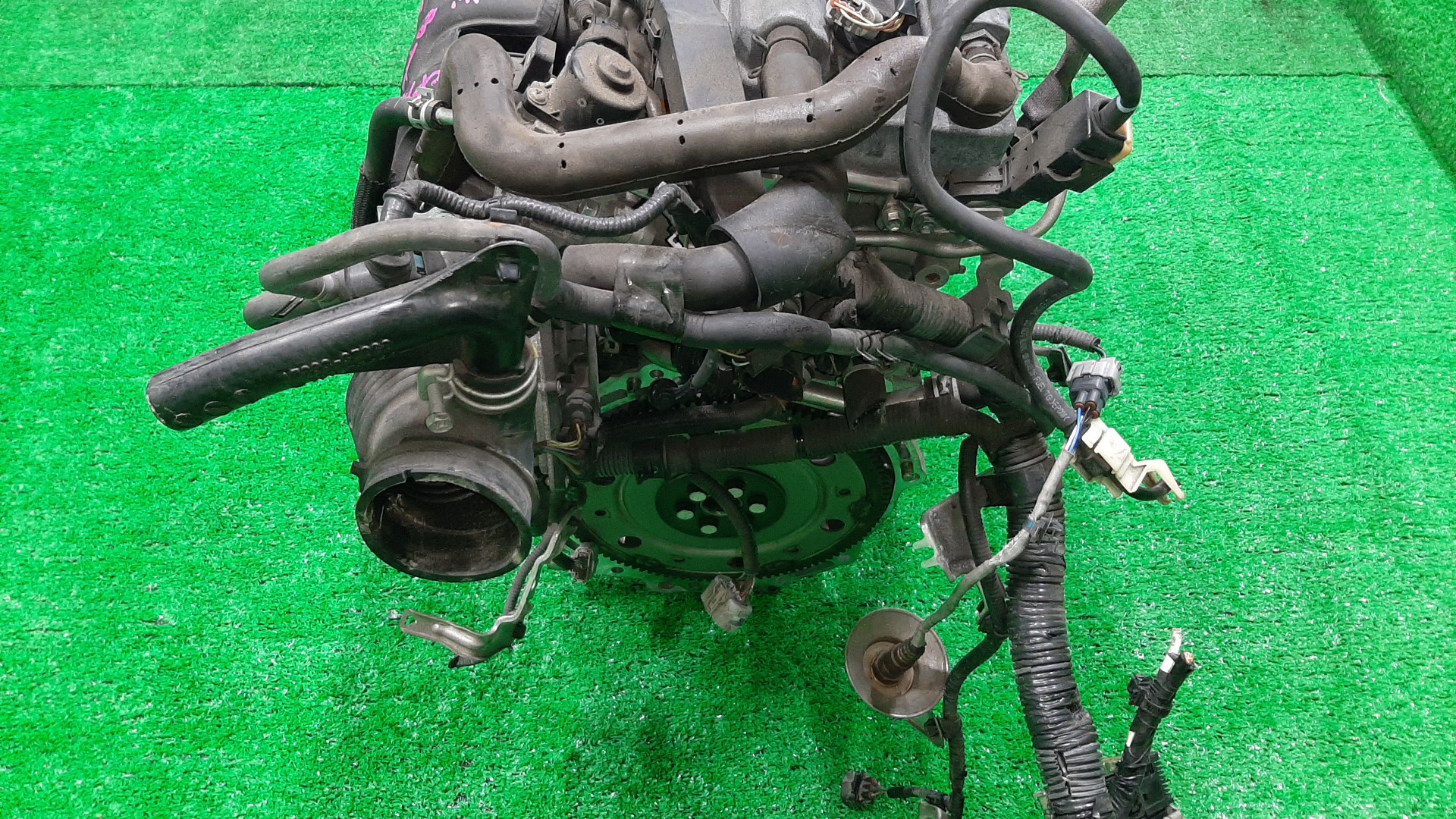 Двигатель TOYOTA PROBOX, COROLLA FIELDER, PORTE, SUCCEED, SPADE, COROLLA  AXIO NCP160V, NZE161G, NCP141, NZE161 1NZ-FE ELECTRO 5 ракурс