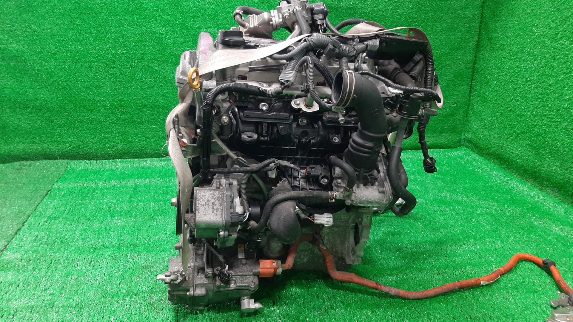 Двигатель TOYOTA AQUA NHP10 1NZ-FXE 7079922 3 ракурс Двигатель TOYOTA AQUA NHP10 1NZ-FXE 7079922 3 ракурс