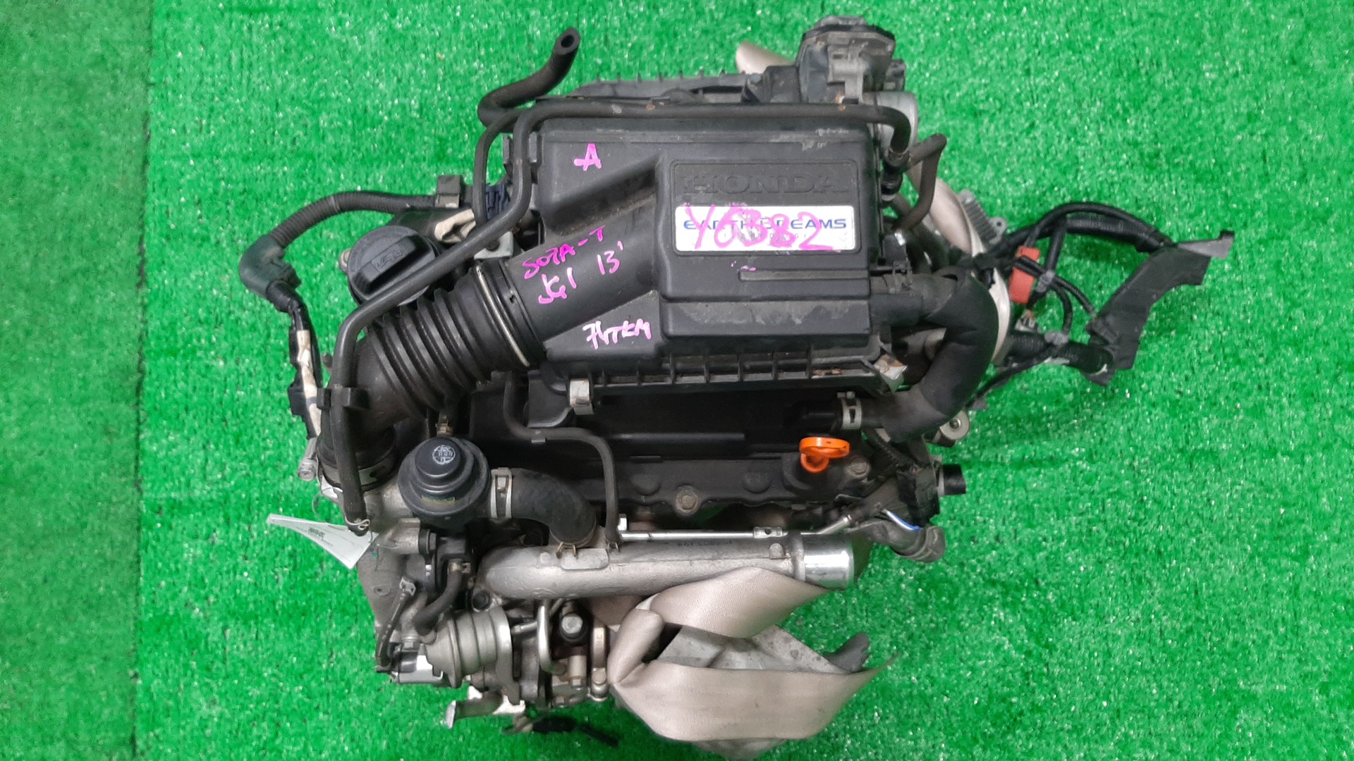 Двигатель HONDA N-BOX SLASH, N-BOX+, N-WGN, N-ONE, N-BOX JF2, JF1, JH1, JH2, JG2, JG1 S07A TURBO 1 ракурс