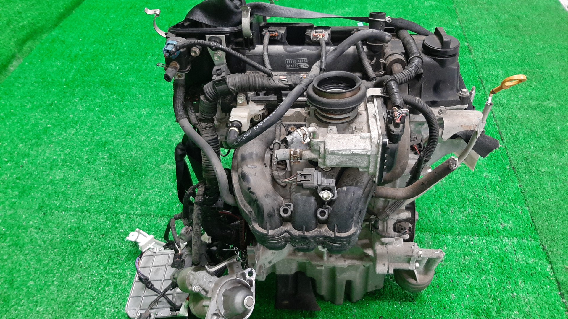 Двигатель TOYOTA VITZ KSP130 1KR-FE 1MOD 4 ракурс