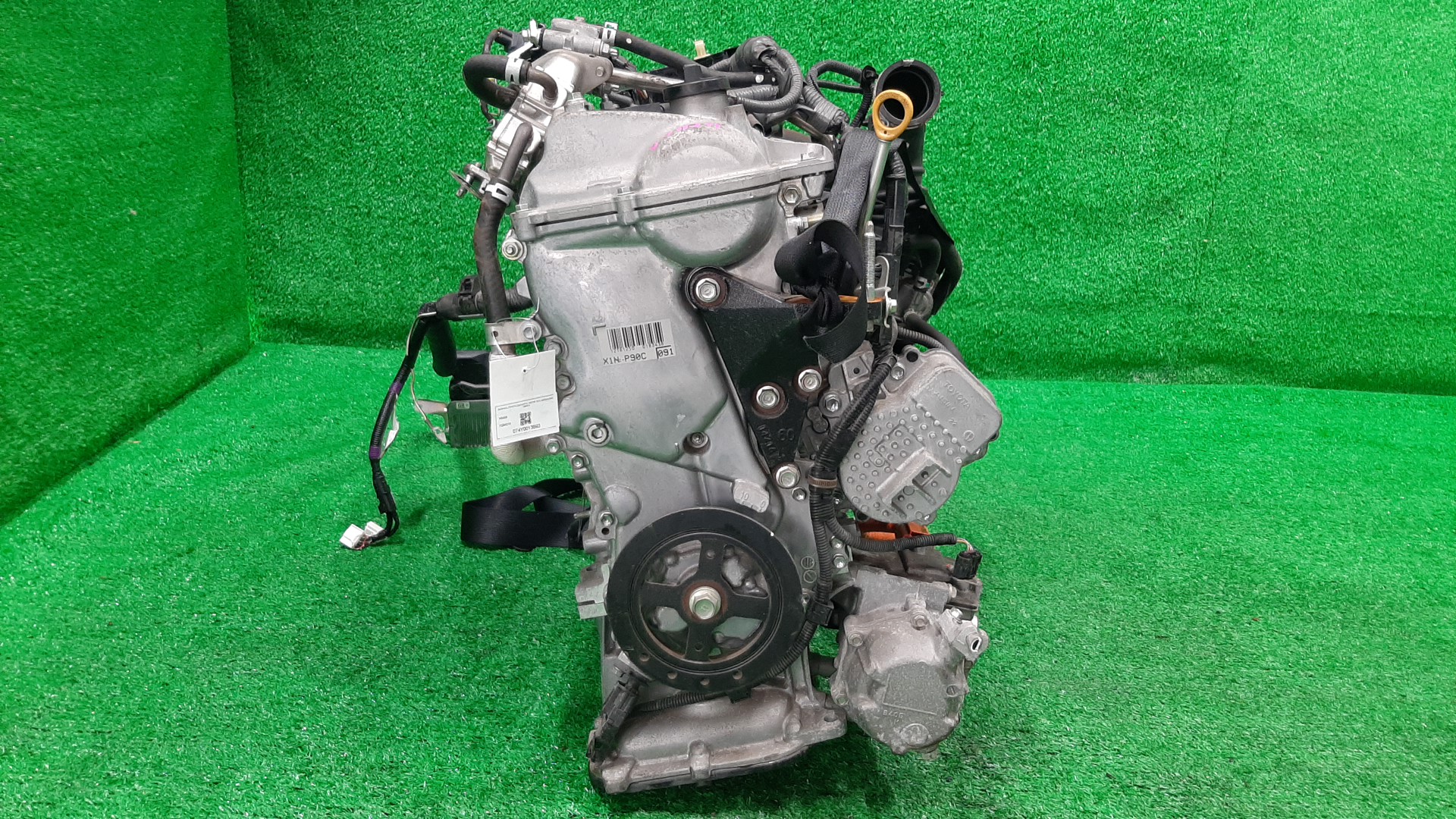 Двигатель TOYOTA AQUA NHP10 1NZ-FXE 7394510 2 ракурс Двигатель TOYOTA AQUA NHP10 1NZ-FXE 7394510 2 ракурс