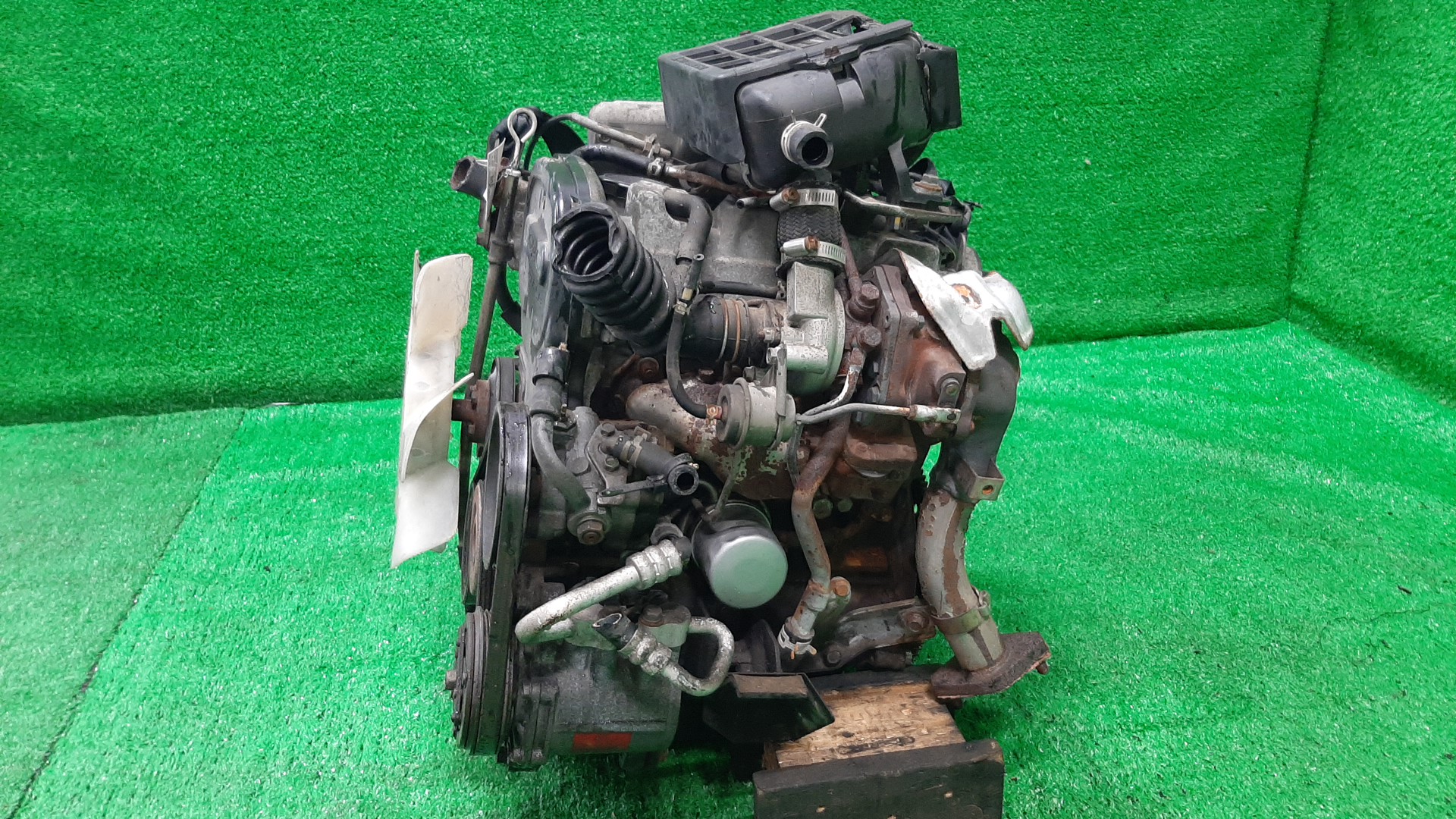 Двигатель MITSUBISHI PAJERO MINI H56A 4A30T 20VALVE 3 ракурс