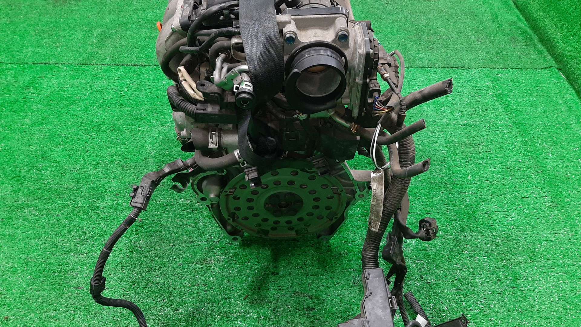 Двигатель HONDA FIT GE6 L13A 2MOD 5 ракурс