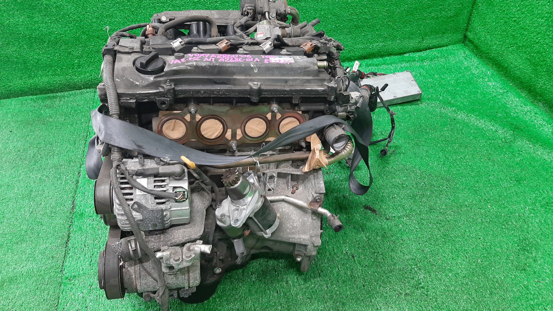 Двигатель TOYOTA NOAH, VOXY AZR60G 1AZ-FSE 4639145 3 ракурс
