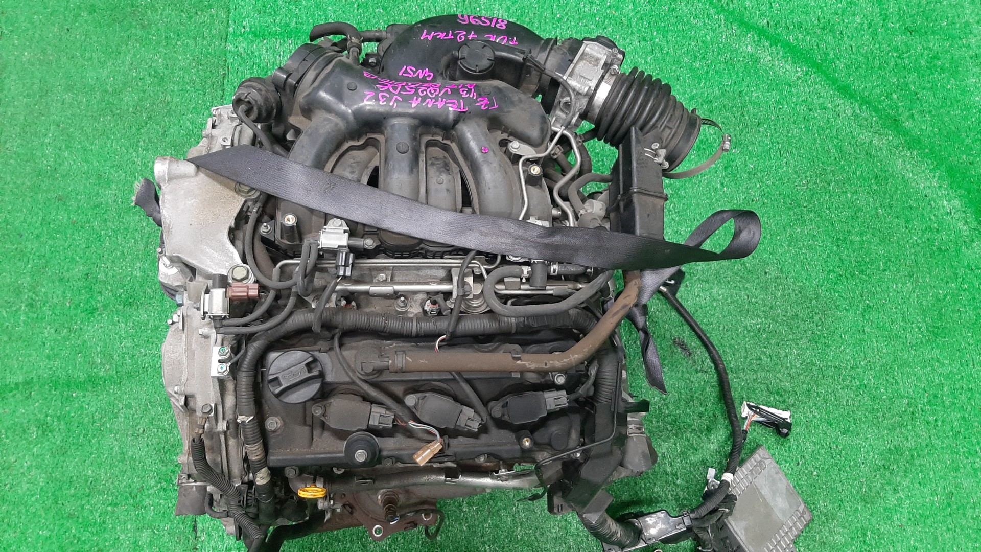Двигатель NISSAN TEANA J32 VQ25DE 843374A 1 ракурс
