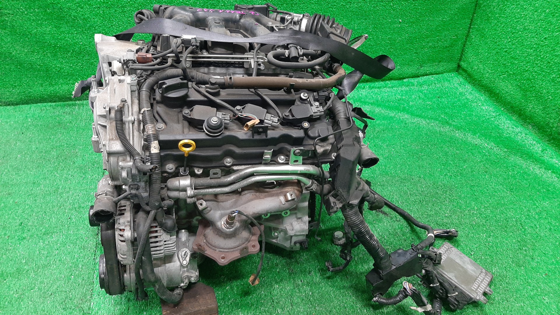 Двигатель NISSAN TEANA J32 VQ25DE 843374A 3 ракурс