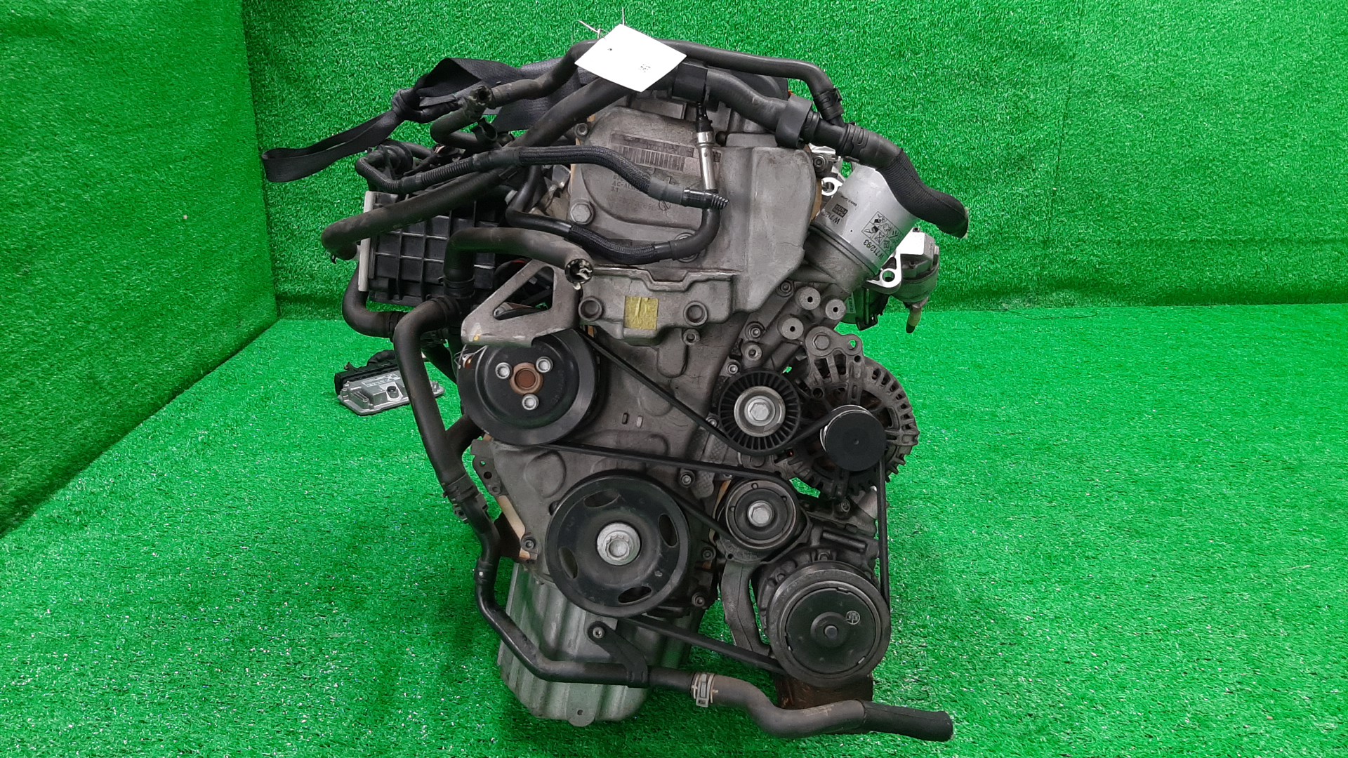 Двигатель VOLKSWAGEN GOLF, JETTA, GOLF PLUS, PASSAT, A1 1F, 5K1, MK6, MK5, 1K5, 1K1, A5, 1K2, 5M1, 3CCAX, 3C2, 3C, B6, 3C5, 362, 365, B7, 8X1 CAXA, CAX 093505 2 ракурс