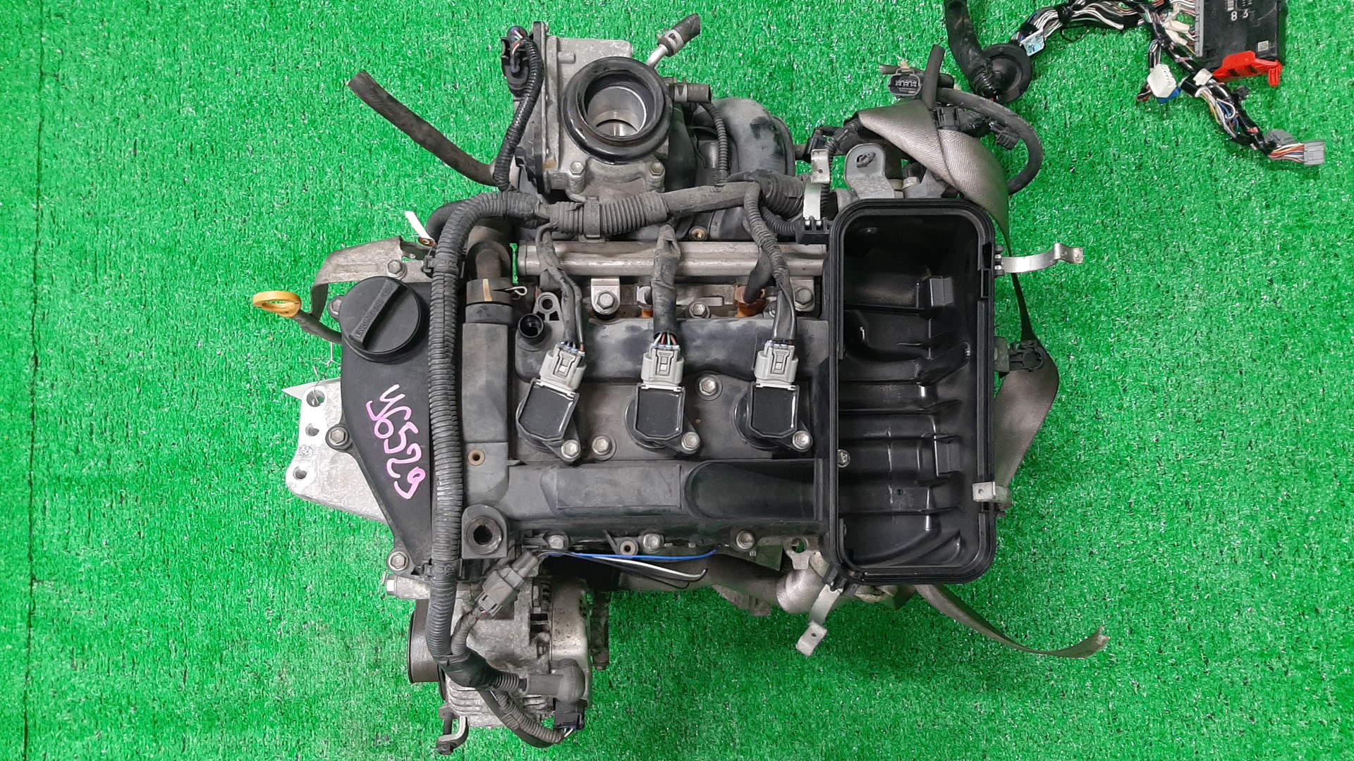 Двигатель TOYOTA PASSO, BOON KGC30, KGC35, M600S, M610S 1KR-FE 1MOD 1 ракурс