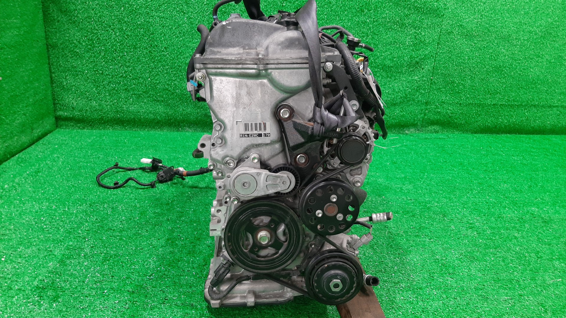 Двигатель TOYOTA PROBOX, COROLLA FIELDER, PORTE, SUCCEED, SPADE, COROLLA  AXIO NCP160V, NZE161G, NCP141, NZE161 1NZ-FE ELECTRO 2 ракурс