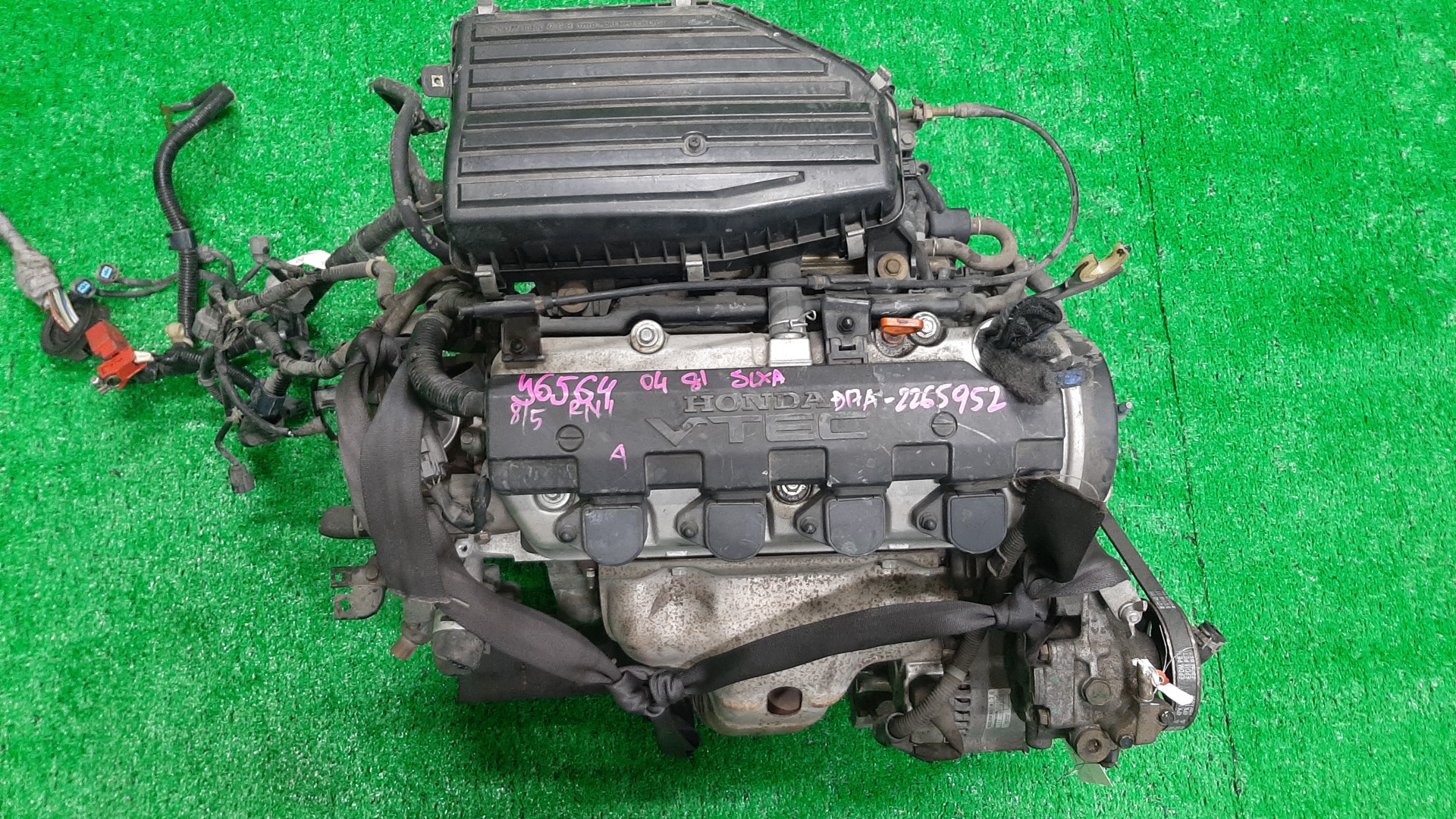 Двигатель HONDA CIVIC, STREAM, EDIX, CIVIC FERIO EU3, ES3, EU4, ET2, EN2, RN2, RN1, BE1, BE2 D17A 2265952 1 ракурс
