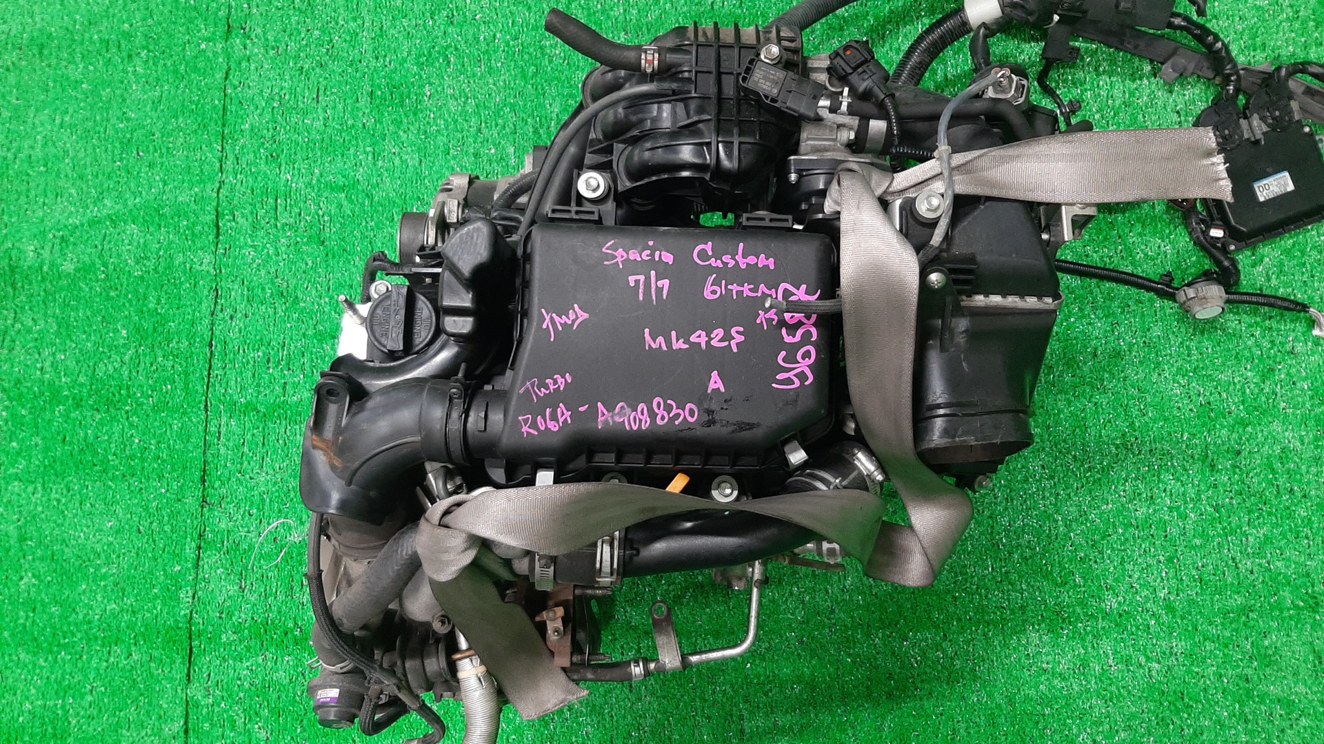 Двигатель SUZUKI SPACIA MK42S R06AT A908830 1 ракурс