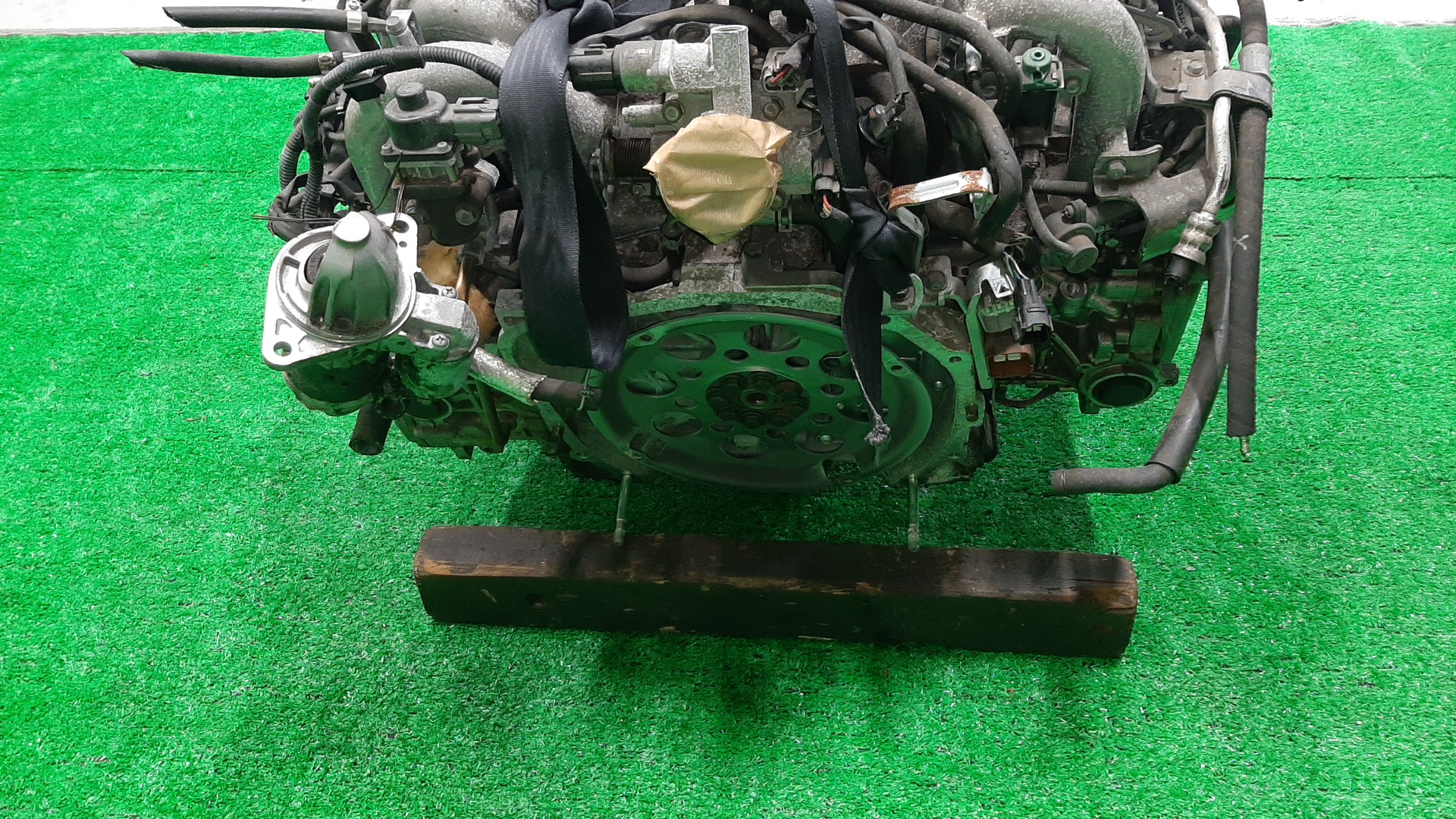 Двигатель SUBARU IMPREZA GG2, GG3, GD3, GD2 EJ152 EJ152DP9AE 5 ракурс