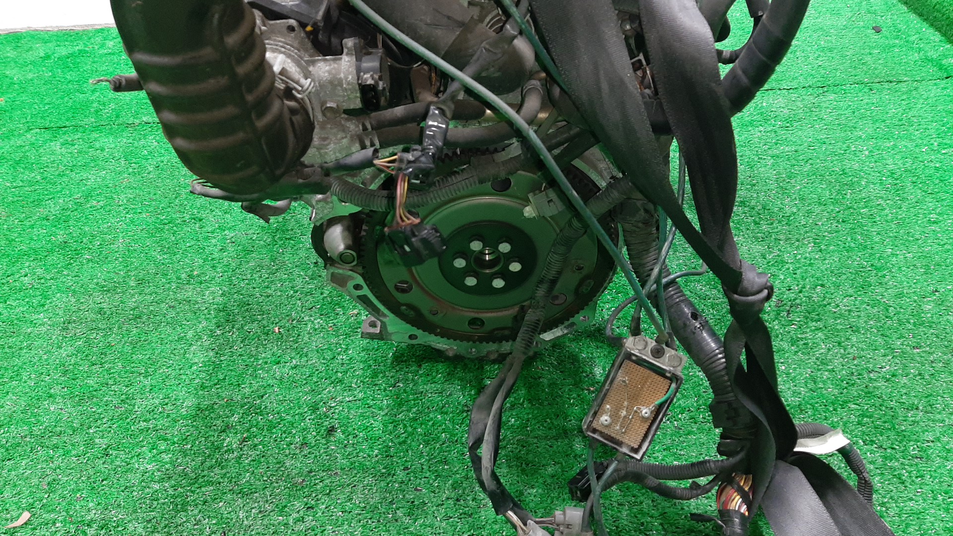 Двигатель TOYOTA FUNCARGO, IST, PLATZ, RAUM, VITZ, PROBOX, BB, PORTE, SIENTA, SUCCEED, WILL CYPHA NCP25, NCP65, NCP16, NCZ25, NCP15, NCP55V, NCP59G, NCP35, NNP15, NCP85G, NCP75 1NZ-FE B854753 5 ракурс