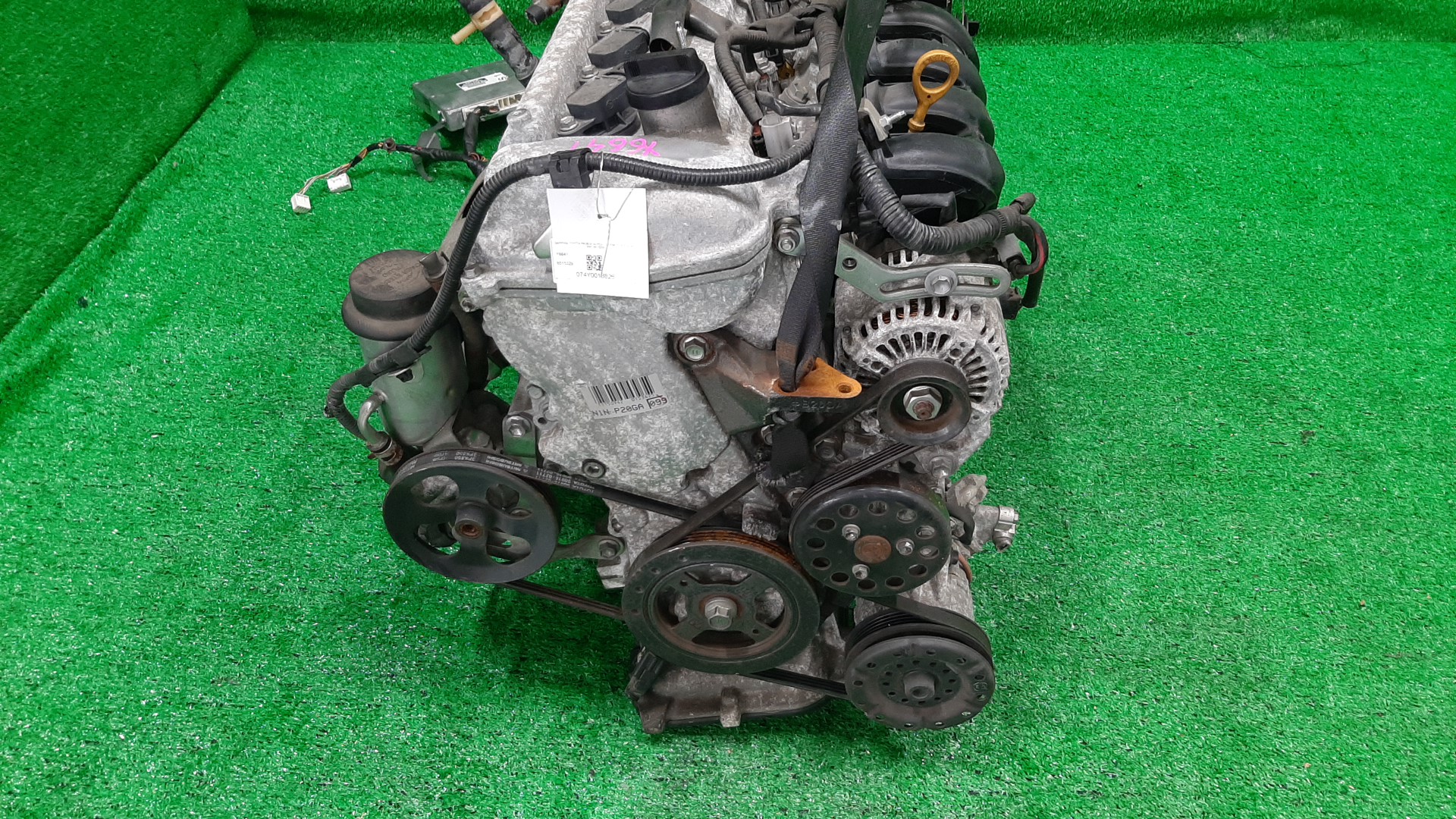 Двигатель TOYOTA PROBOX NCP52V 1NZ-FNE GAS 2 ракурс