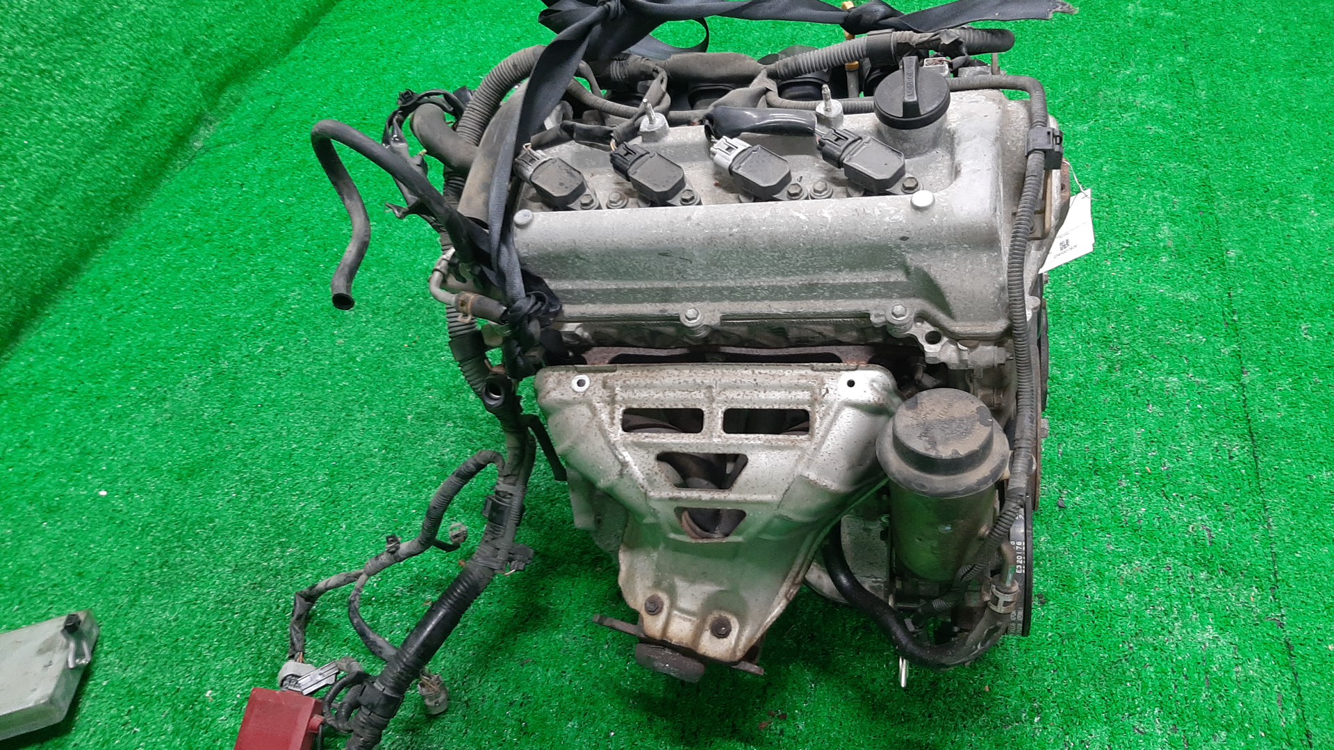 Двигатель TOYOTA FUNCARGO, IST, VITZ, WILL VI, PROBOX, BB, PORTE, WILL CYPHA NCP20, NCP60, NCP10, NCP19, NCP50V, NCP30, NNP10, NCP70 2NZ-FE 3678643 4 ракурс