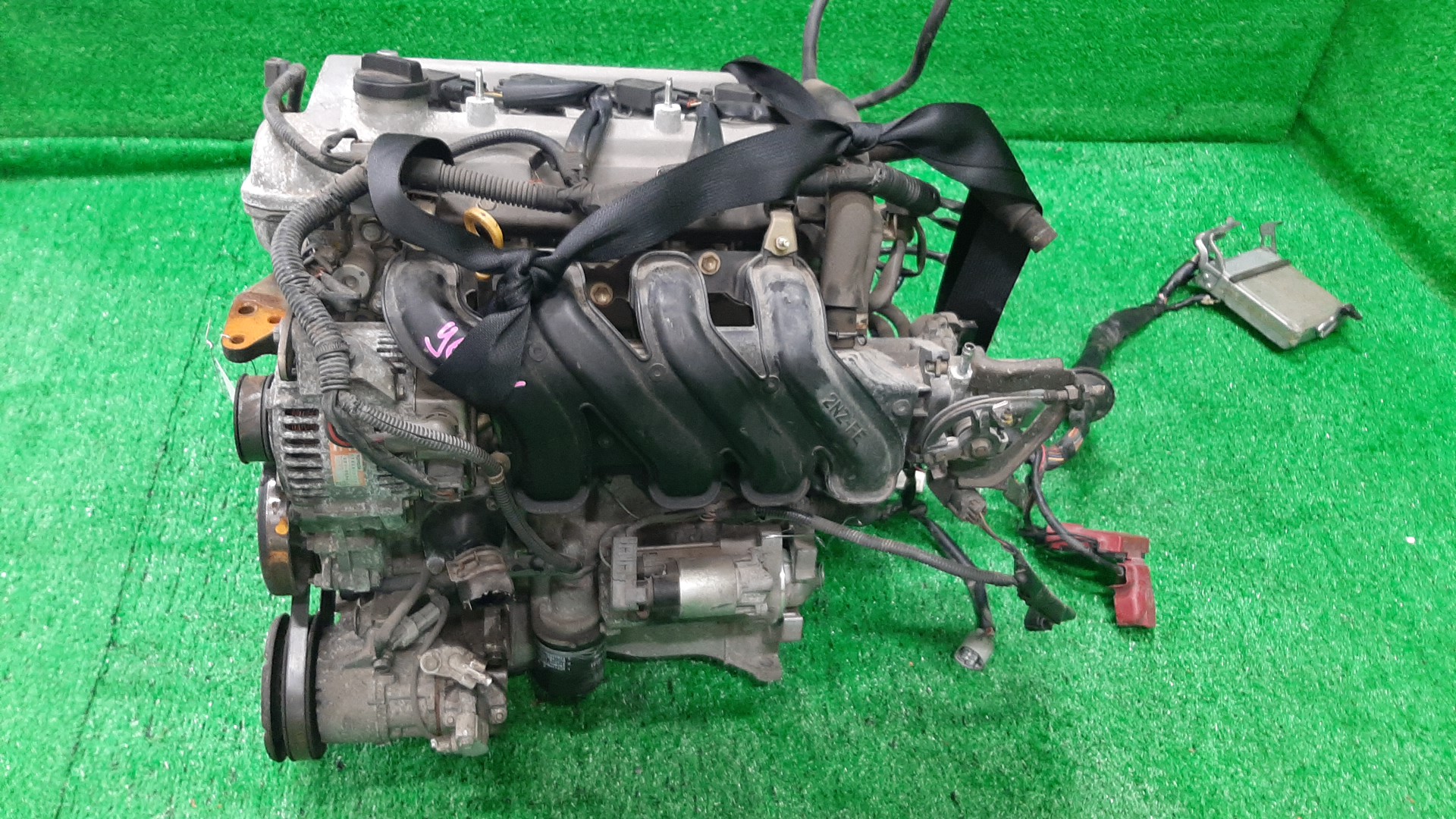 Двигатель TOYOTA FUNCARGO, IST, VITZ, WILL VI, PROBOX, BB, PORTE, WILL CYPHA NCP20, NCP60, NCP10, NCP19, NCP50V, NCP30, NNP10, NCP70 2NZ-FE 3566056 3 ракурс