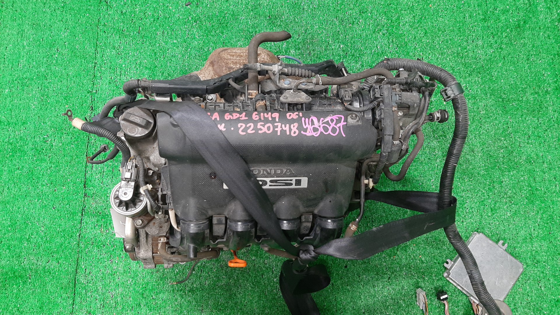 Двигатель HONDA FIT ARIA, FIT GD6, GD7, GD2, GD1 L13A I-DSI 1 ракурс