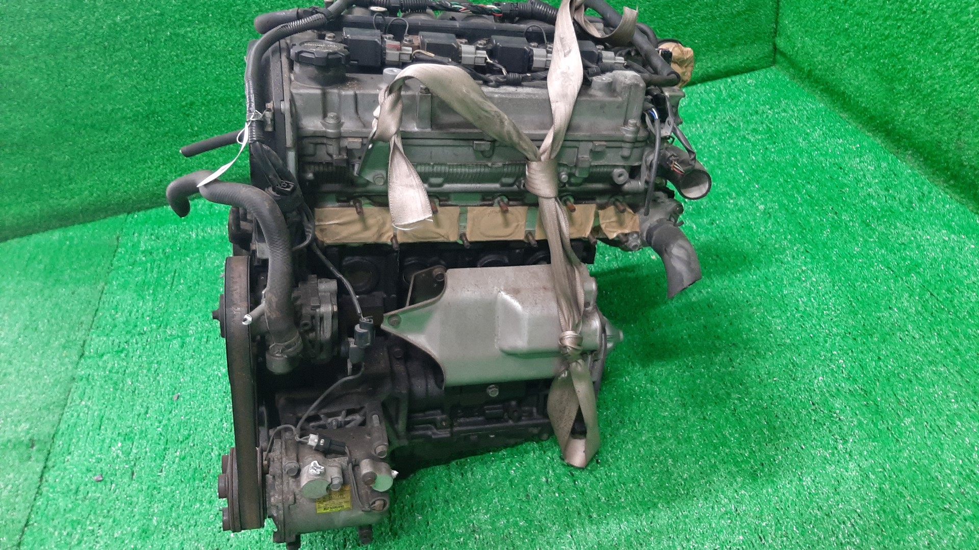Двигатель MITSUBISHI AIRTREK, OUTLANDER CU4W 4G64 MR578277 4 ракурс