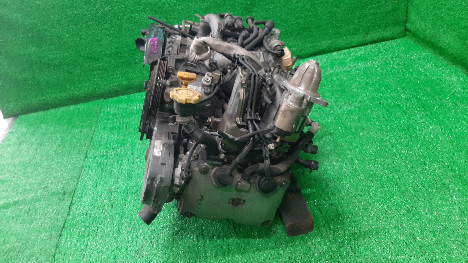Двигатель SUBARU IMPREZA GG2, GG3, GD3, GD2 EJ152 EJ152DX4AE 4 ракурс