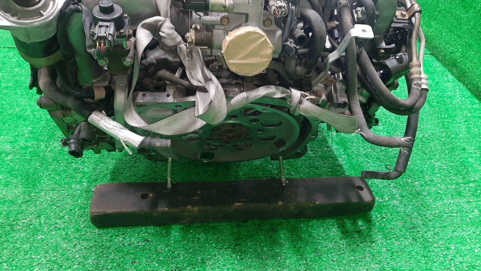 Двигатель SUBARU IMPREZA GG2, GG3, GD3, GD2 EJ152 EJ152DX4AE 5 ракурс