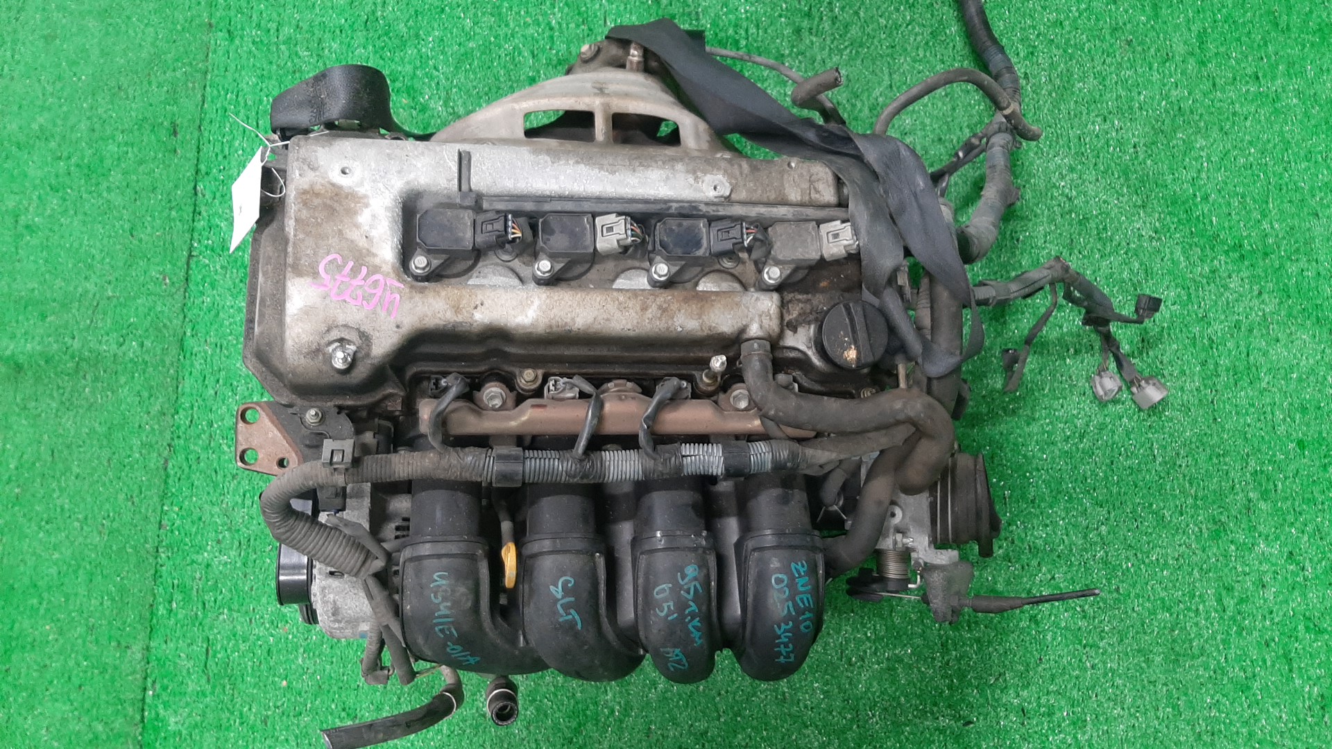 Двигатель TOYOTA CALDINA, CELICA, COROLLA, PREMIO, COROLLA SPACIO, ISIS, WISH, ALLION, COROLLA FIELDER, ALLEX, COROLLA RUNX, WILL VS, FIELDER ZGE20W, ZZT240, ZZT241W, ZZT230, ZZE122, ZNM10, ZNM10W, ZNM10G, ZNE10, ZNE10G, ZZE127 1ZZ-FE MEX 1 ракурс
