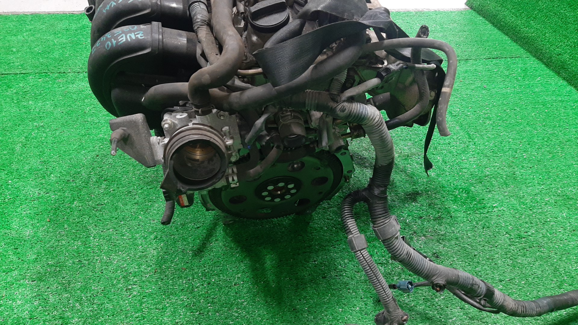 Двигатель TOYOTA CALDINA, CELICA, COROLLA, PREMIO, COROLLA SPACIO, ISIS, WISH, ALLION, COROLLA FIELDER, ALLEX, COROLLA RUNX, WILL VS, FIELDER ZGE20W, ZZT240, ZZT241W, ZZT230, ZZE122, ZNM10, ZNM10W, ZNM10G, ZNE10, ZNE10G, ZZE127 1ZZ-FE MEX 5 ракурс