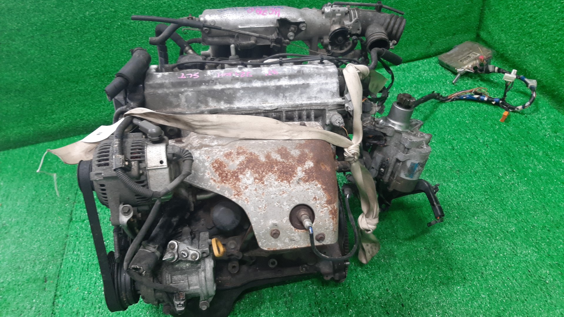 Двигатель TOYOTA CALDINA, CAMRY, CELICA, CORONA, CORONA EXIV, VISTA, CURREN, CARINA ED, CORONA PREMIO ST210G, ST191G, ST210, SV41, SV32, SV42, ST203, ST202, ST191, SV33, ST206, ST207 3S-FE KAT 4 ракурс