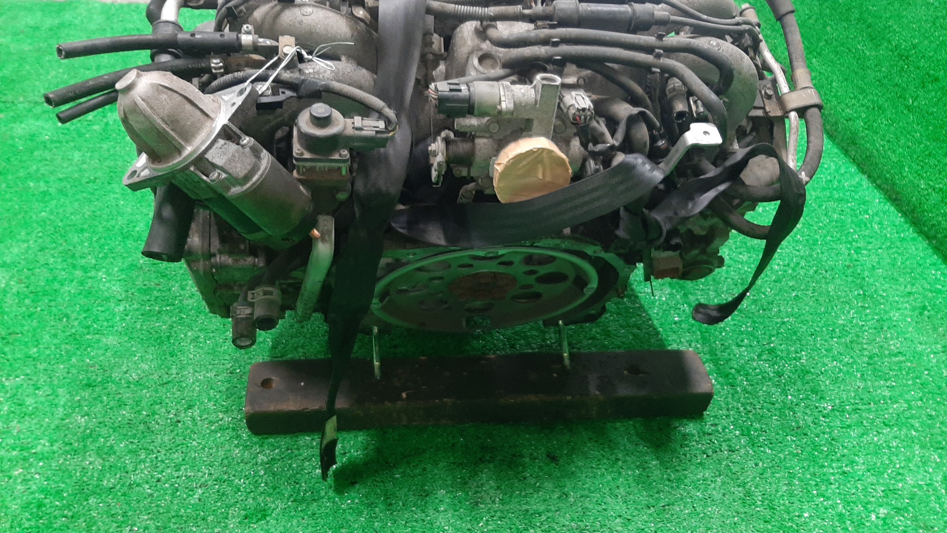 Двигатель SUBARU IMPREZA GG2, GG3, GD3, GD2 EJ152 EJ152DP8AE 5 ракурс