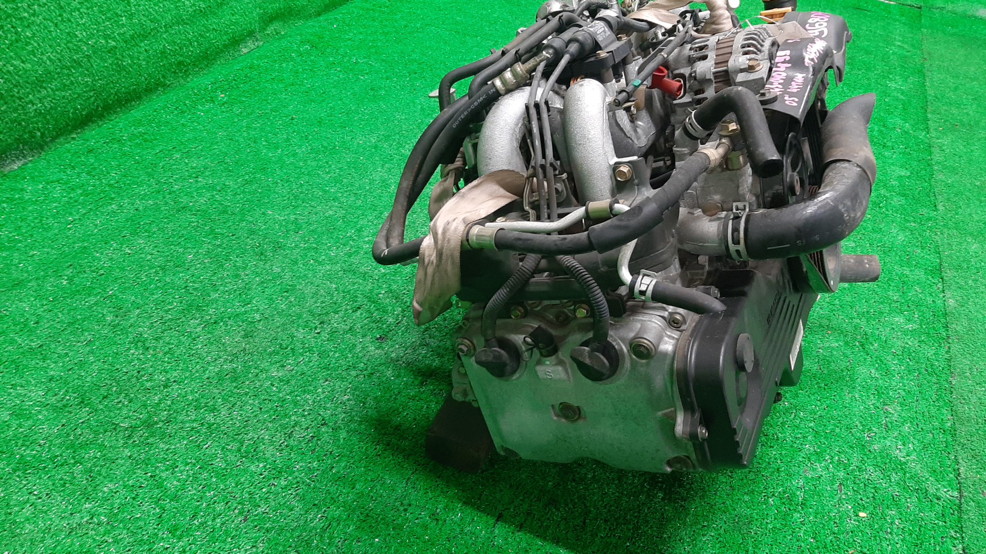 Двигатель SUBARU IMPREZA GG2, GG3, GD3, GD2 EJ152 EJ152DS8AE 3 ракурс