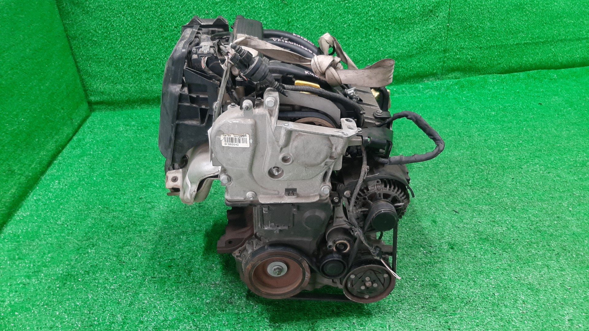 Двигатель RENAULT KANGOO KW0D, KW0 K4M835, K4MZ835 K4MZ835 2 ракурс