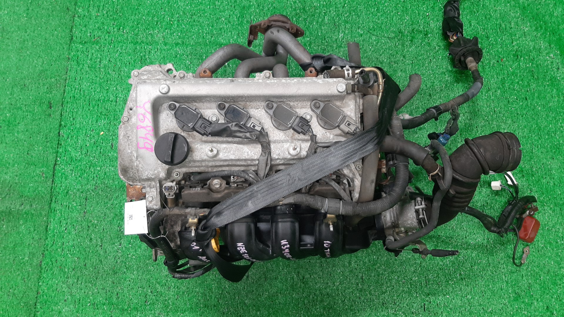 Двигатель TOYOTA COROLLA, COROLLA SPACIO, COROLLA FIELDER, ALLEX, COROLLA RUNX, WILL VS NZE121, NZE121N, NZE121G, NZE127 1NZ-FE MEX 1 ракурс