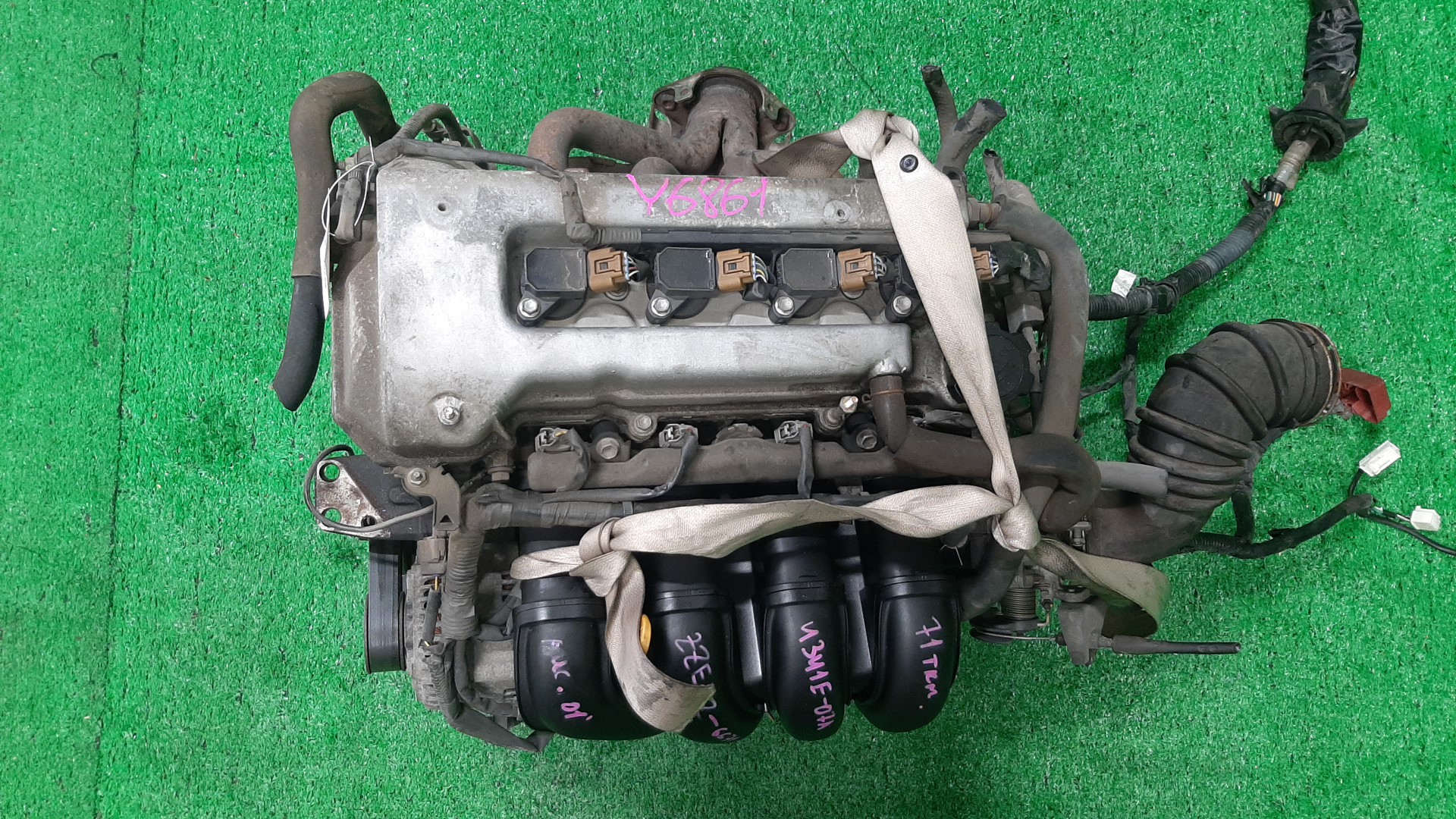 Двигатель TOYOTA COROLLA FIELDER ZZE122G 1ZZ-FE MEX 1 ракурс