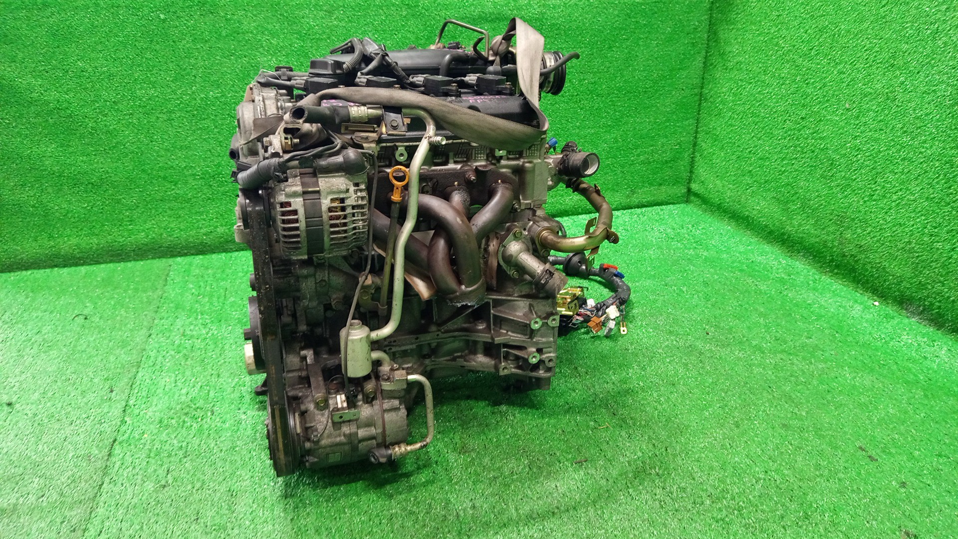 Двигатель NISSAN AVENIR, LIBERTY, PRIMERA RW11, RM12, TP12, WTP12 QR20DE 2MOD 4 ракурс