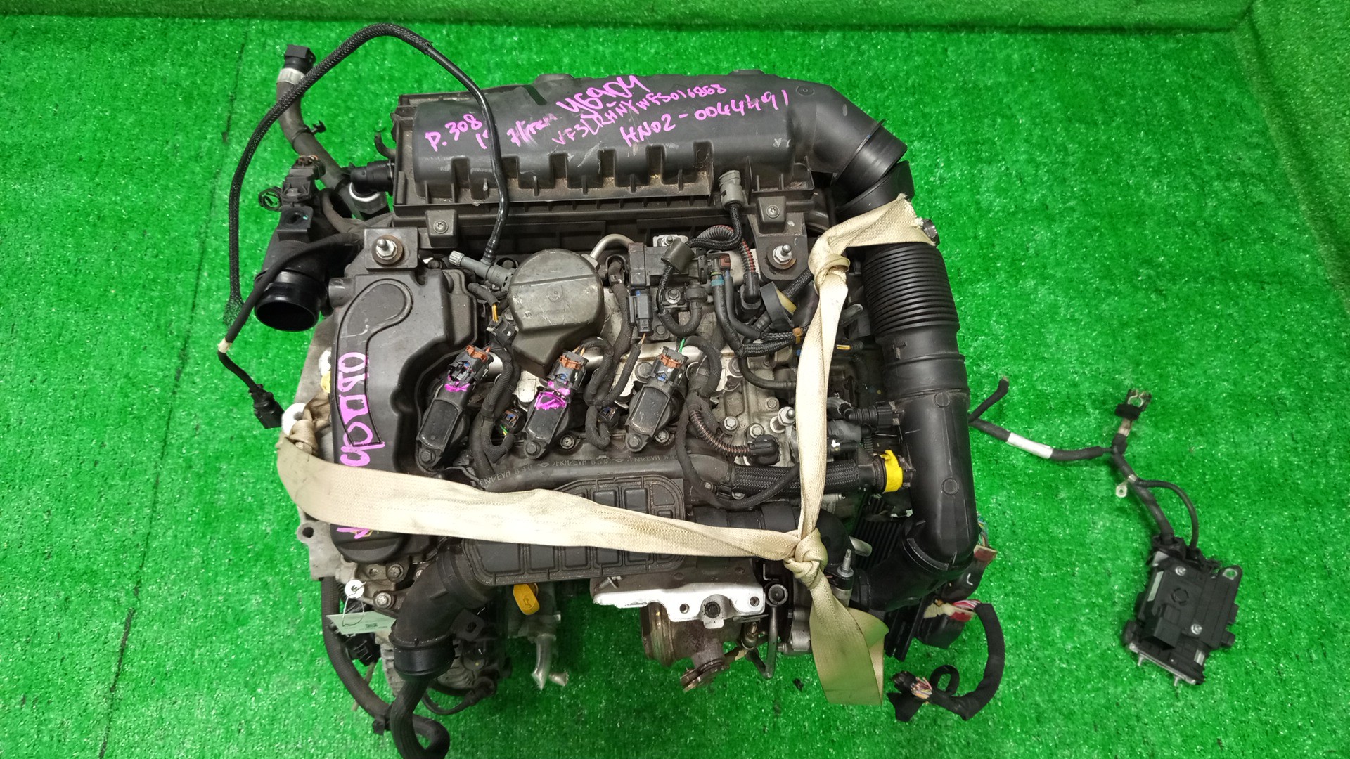 Двигатель PEUGEOT 2008, 308, C4 PICASSO, C4, 5008 P24, T9, T92, T91, 3D, B7, T8 EB2DTS, HN02 10XT18 1 ракурс