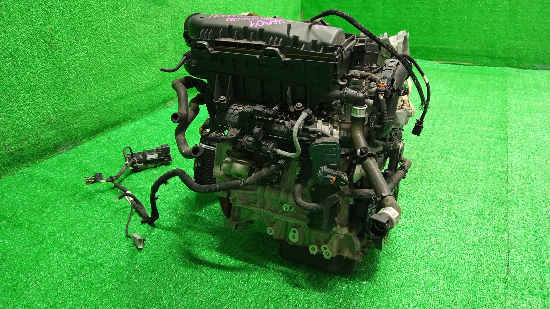 Двигатель PEUGEOT 2008, 308, C4 PICASSO, C4, 5008 P24, T9, T92, T91, 3D, B7, T8 EB2DTS, HN02 10XT18 3 ракурс