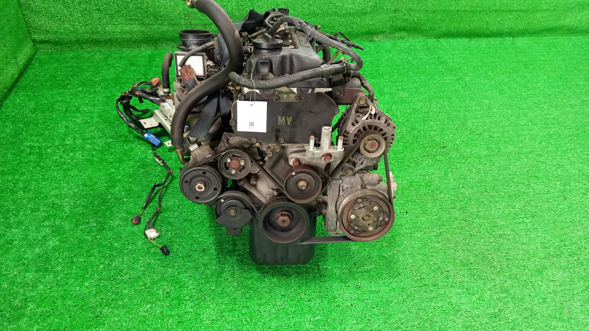 Двигатель NISSAN MARCH, CUBE HK11, Z10 CG13DE 194249A 2 ракурс