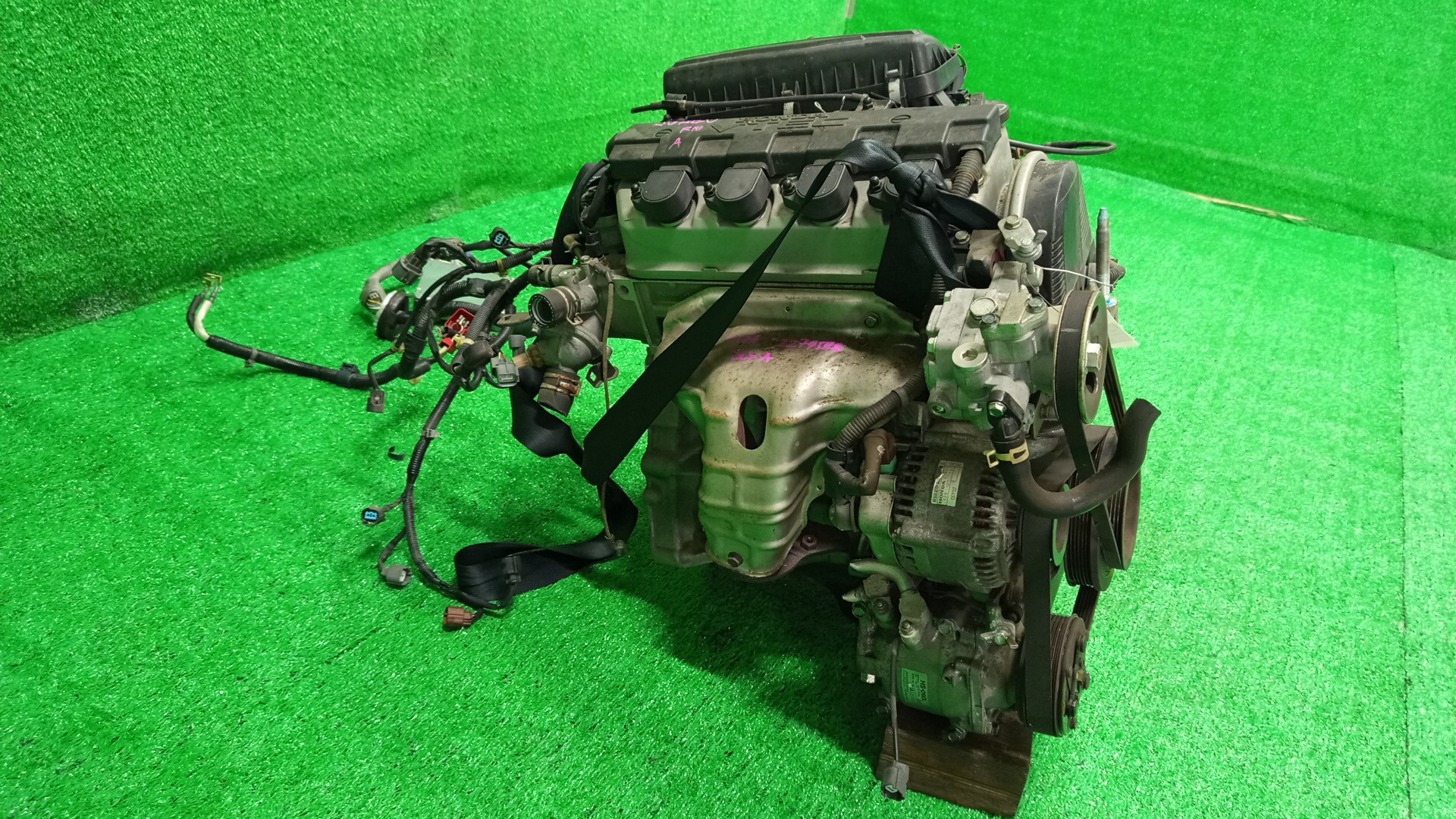 Двигатель HONDA CIVIC, STREAM, EDIX, CIVIC FERIO EU3, ES3, EU4, ET2, EN2, RN2, RN1, BE1, BE2 D17A 2279588 3 ракурс