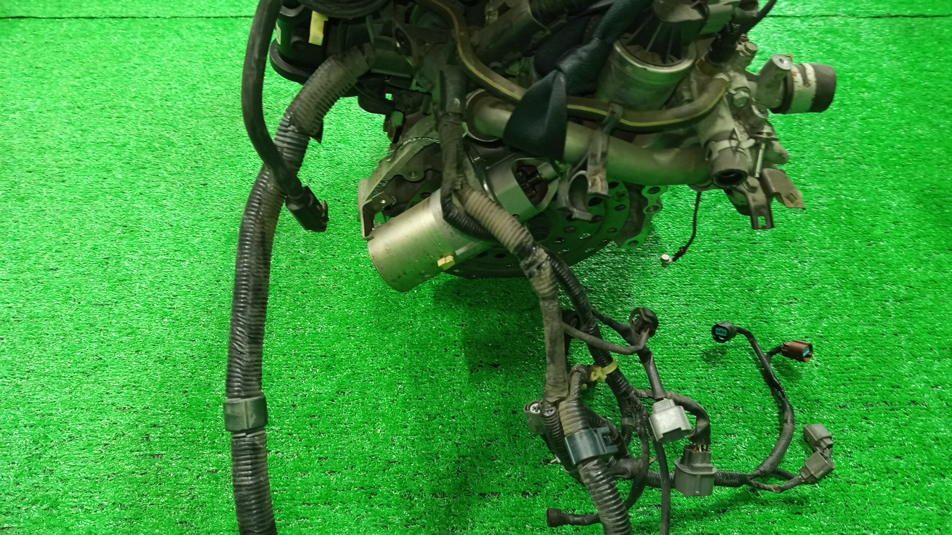 Двигатель HONDA CIVIC, STREAM, EDIX, CIVIC FERIO EU3, ES3, EU4, ET2, EN2, RN2, RN1, BE1, BE2 D17A 2279588 5 ракурс