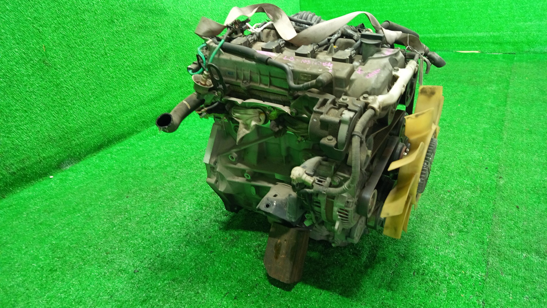 Двигатель MAZDA DELICA, BONGO, VANETTE SKP2TM, SKP2VM, SLP2T, SKP2V, SKP2T, SLP2V, SKP2VN, SKP2TN L8 10312264 3 ракурс