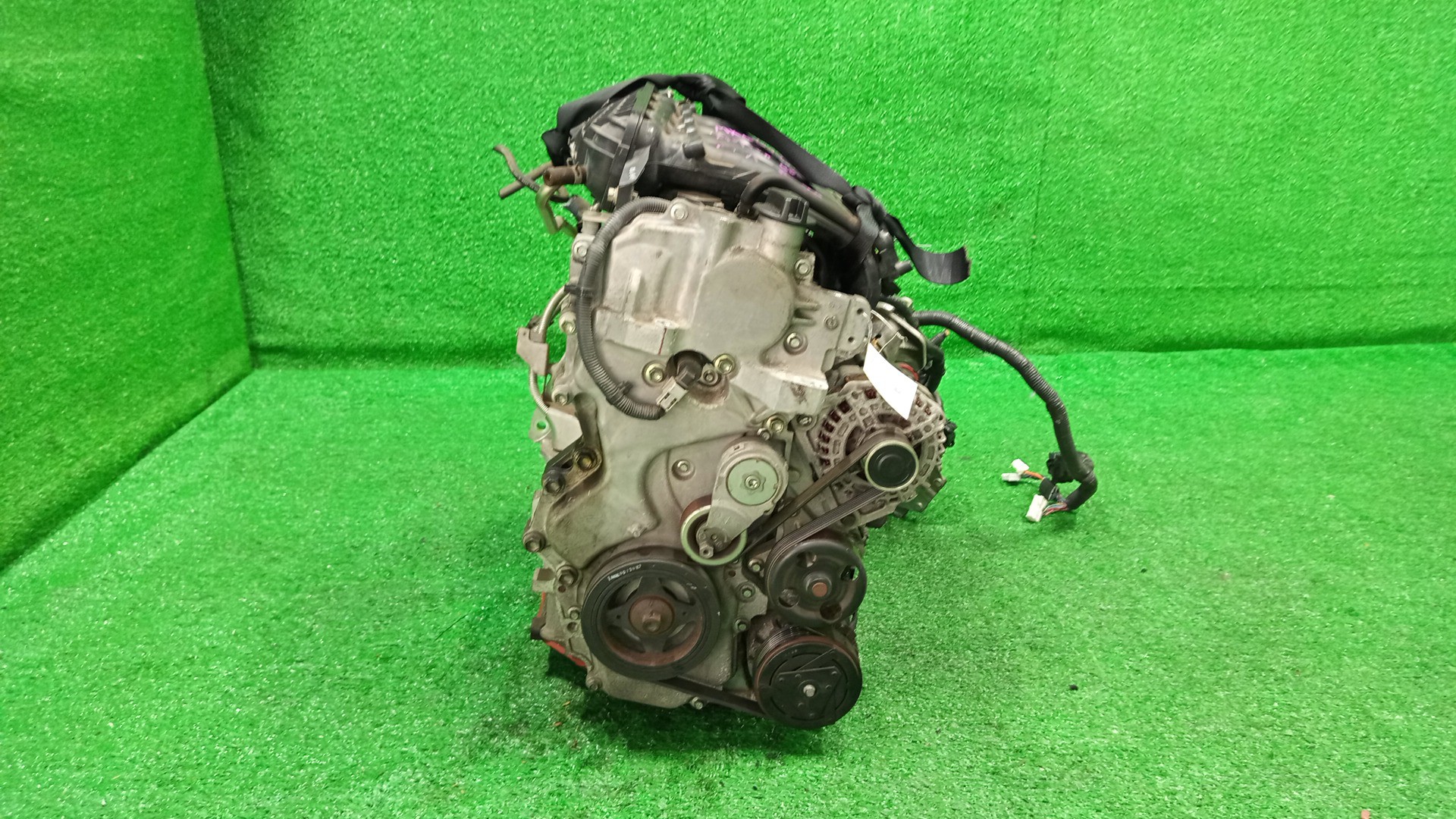 Двигатель NISSAN X-TRAIL T31, NT31 MR20DE 866848A 2 ракурс