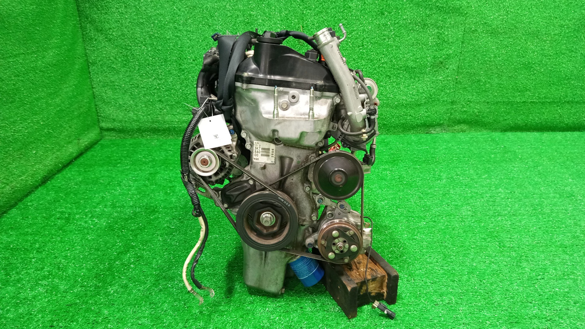 Двигатель HONDA N-BOX SLASH, N-BOX+, N-WGN, N-ONE, N-BOX JF2, JF1, JH1, JH2, JG2, JG1 S07A TURBO 2 ракурс