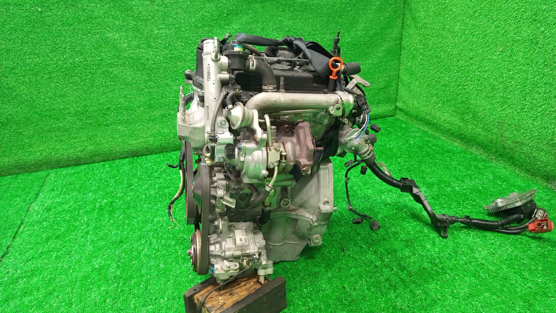 Двигатель HONDA N-BOX SLASH, N-BOX+, N-WGN, N-ONE, N-BOX JF2, JF1, JH1, JH2, JG2, JG1 S07A TURBO 4 ракурс